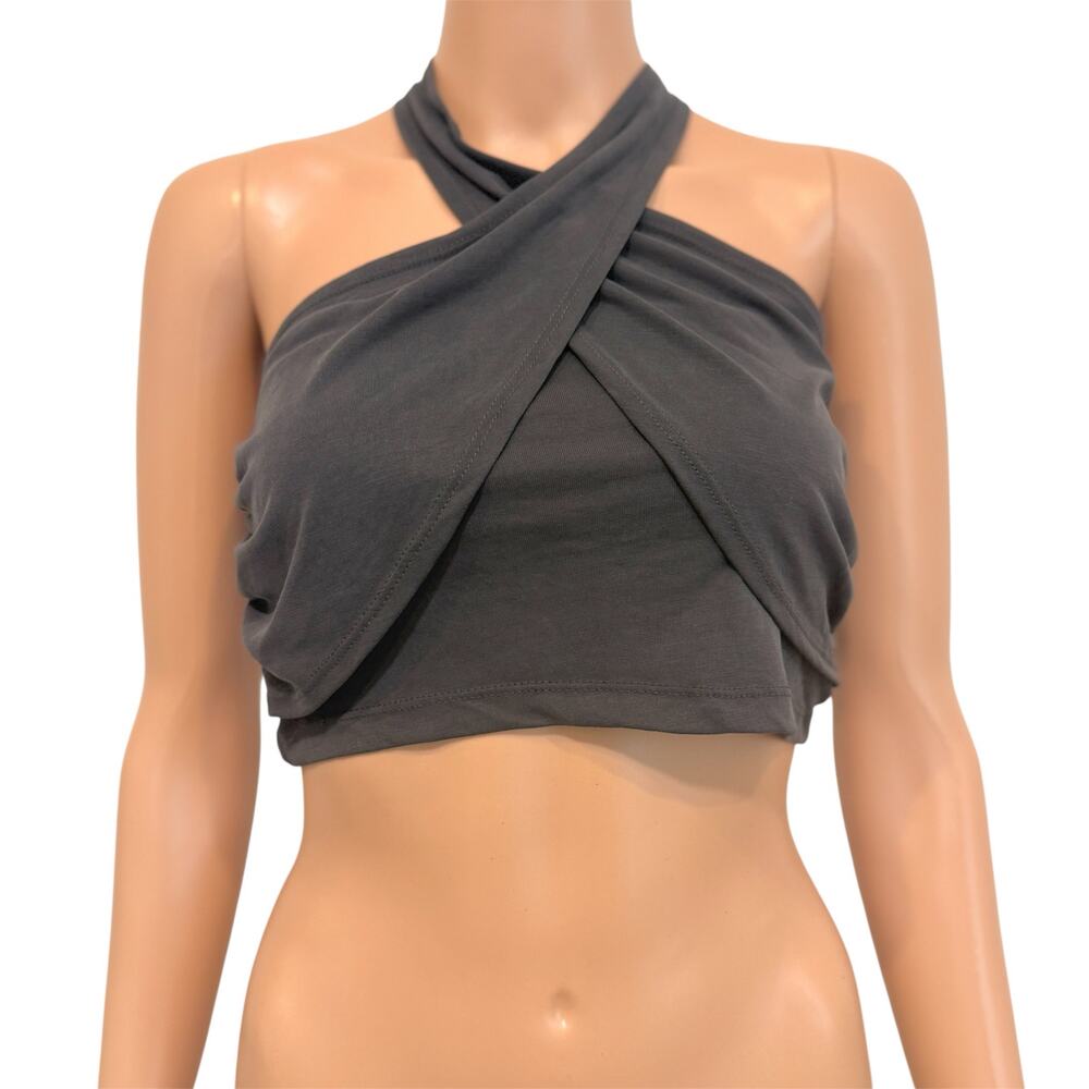 new Noisy May medium cropped halter top TS 3120